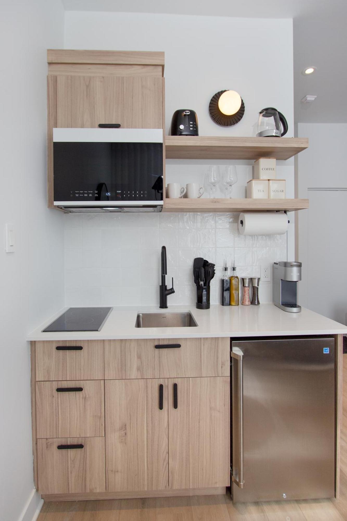 #14 - Self Check-in - Plateau - St-denis Apartamento
